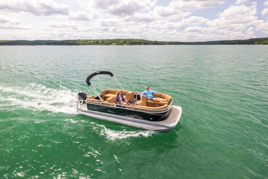 Find a Dealer - Tahoe Pontoon Boats